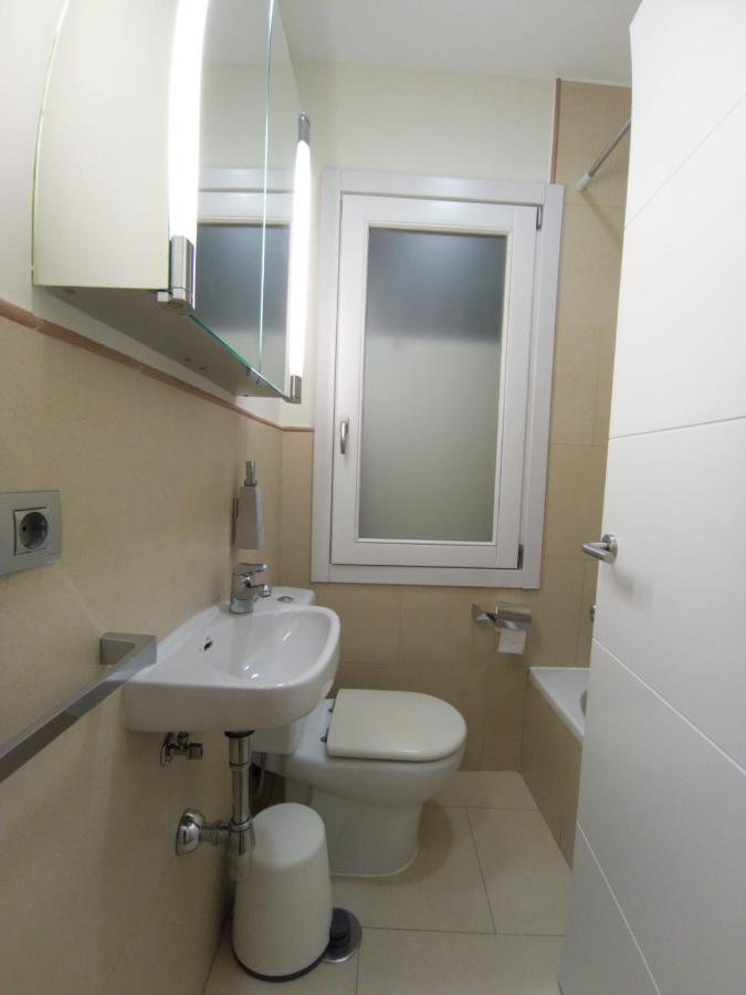 Apartamento Spinola Home Sevilha Exterior foto