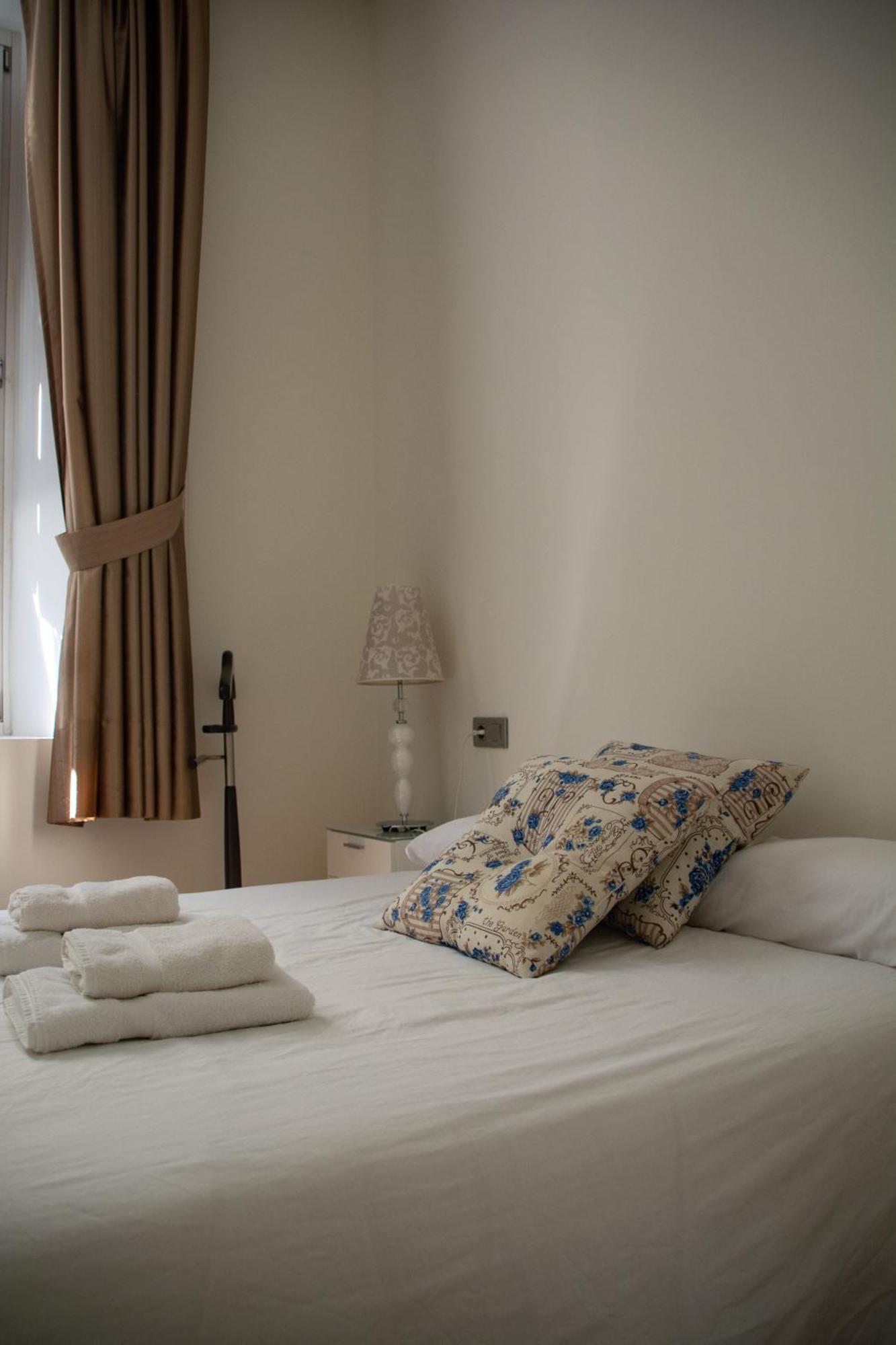 Apartamento Spinola Home Sevilha Exterior foto